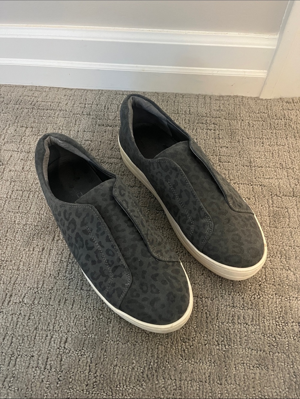 J Slides Green/Grey Animal Print